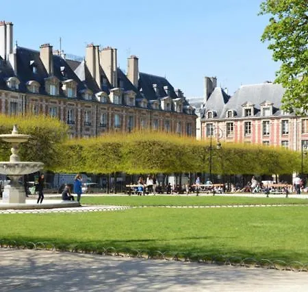 Place Des Vosges Appartamento Parigi